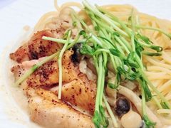 -春树下·树屋花房西餐厅(罍街AS1980店)