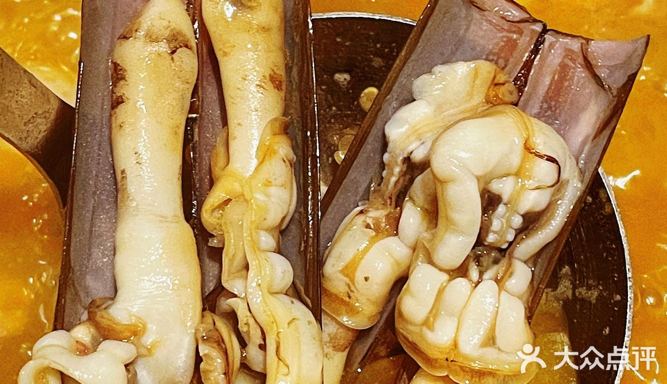 北京路丰盛足料秋日金汤花胶鸡火锅