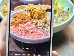 -裕兴记•蟹黄面馆(人民广场店)