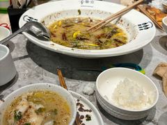 -渔语鱼新川菜Bistro(万象天地店)