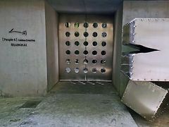 -穹六人间 people 6(岳阳路店)