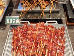 -金马门国际美食百汇(珞喻路店)