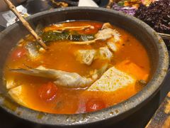 -Ameigo梅果·云贵川bistro(长宁来福士店)