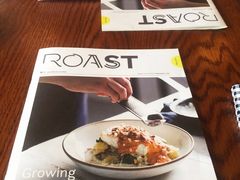 -ROAST coffee & eatery