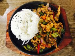 黑椒铁板鸡肉饭-美玲餐厅(保利店)