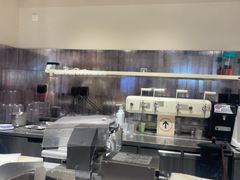 -HOT CRUSH趁热集合·现烤面包(上海环球港店)
