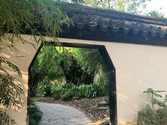 -汇龙潭