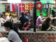 -马路牙子烧烤音乐酒馆(望京店)