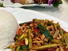 -香港新发烧腊茶餐厅(水围店)