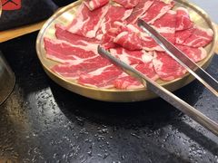 -臻牛烤肉