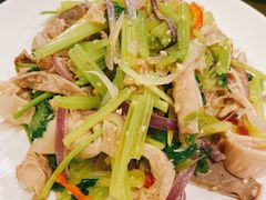 沙姜捞猪肚-朕悦鹧鸪饭私房菜