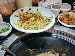 -锅老头海鲜铁锅炖