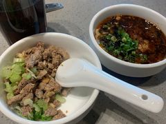 -海底捞火锅(公益西桥店)