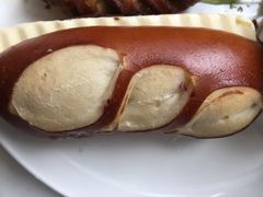 现熬蓝莓酱芝士碱水棒-PAOPAO Bakery&Café(港汇店)