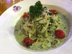 -皇冠自酿啤酒坊(中国红街5号楼店)