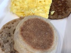 -麦当劳(深圳北站高铁店)