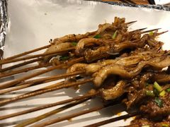 猪鼻筋-蜀签寻宜宾烧烤·精酿