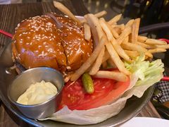 -The BREW·酿餐厅(浦东嘉里大酒店)