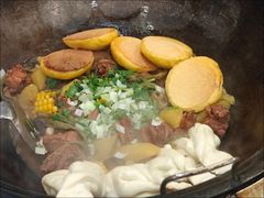 -小媳妇铁锅炖鱼(世博园店)