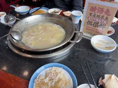 -老来福·非遗酸汤兔(凯旋路店)