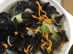 虫草花木耳煮胜瓜-华源餐厅·海鲜大排档(日月贝店)