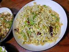 -皇冠幸福里动物奶油生日蛋糕(光谷软件园店)