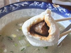 -宝羊老白家包子铺