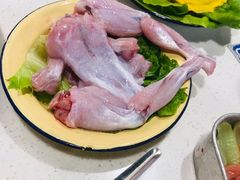 现杀牛蛙-有拈头成都市井火锅(老门东店)