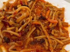 -鑫巴蜀小镇 · 水煮鱼专研店(玉桥店)