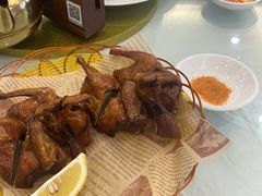 -泉龙渔村·粤式早茶·金牌烧鹅(中山三乡店)