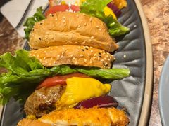 -Let'sBURGERplus·非常创意汉堡(三里屯店)