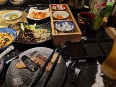 -山川小町·极番烧肉(新地假日广场店)