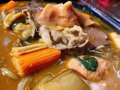 招牌炸酱小锅米线-肥汁米蘭香港米线(宁波路总店)