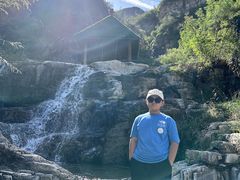 -大平台龙居瀑布旅游区