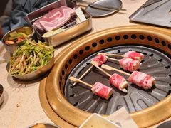 -蚂蚁洞·烤肉大营地(上海静安大悦城店)