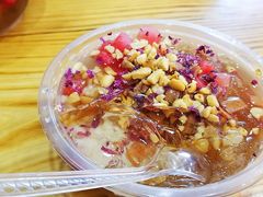玫瑰糍粑冰粉-陈氏冰粉(龙山中学店)
