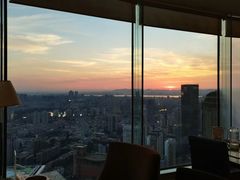 -云中捞高空旋转餐厅(商茂世纪广场店)