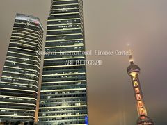 -陆家嘴空中步行连廊