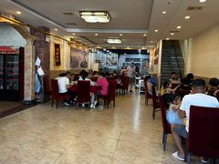 -鑫渔港海鲜本地菜·山海关浑锅(东戴河店)