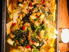 紫苏平锅牛蛙-杜哥·鱼虾跳(太康新村店)
