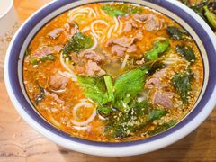 -云阿蛮云南生烫牛肉米线(奉贤路店)