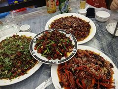 -江湖黑大兔(杨家坪店)
