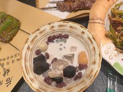 -后院烤吧·木炭烧烤·烤鱼·云贵川火锅(忻州古城店)