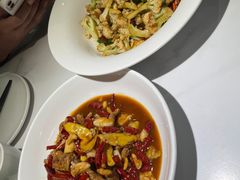 -费大厨辣椒炒肉(高铁吾悦广场店)