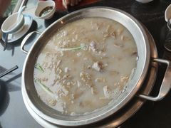 -老来福·非遗酸汤兔(凯旋路店)