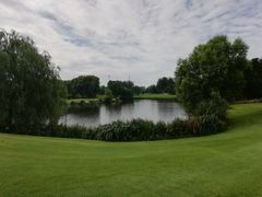 -万柳高尔夫俱乐部