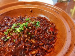 -有红鸡毛店·川菜(建设路店)