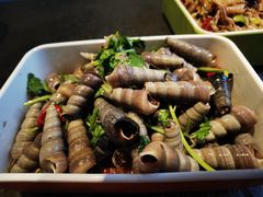 -马路边上·小海鲜烧烤(八一路店)