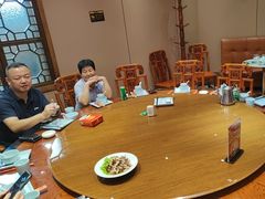 -乔家小院•非遗驴肉•本地小海鲜(滨河路店)