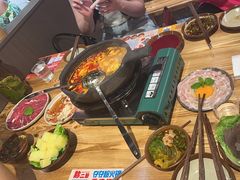 -黔二妞地摊火锅(龙华清湖店)
